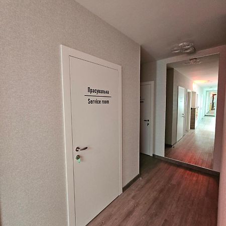 Mansarda Iris Hotel Kiev Bagian luar foto